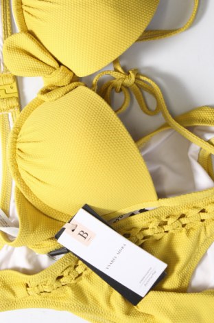 Damen-Badeanzug Ysabel Mora, Größe M, Farbe Gelb, Preis € 24,74