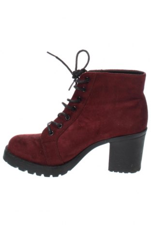 Damen Stiefeletten House, Größe 39, Farbe Rot, Preis 8,24 €