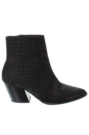 Dámské boty  Selected Femme, Velikost 38, Barva Černá, Cena  736,00 Kč
