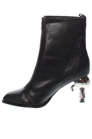 Dámské boty  Karl Lagerfeld, Velikost 41, Barva Černá, Cena  7 478,00 Kč