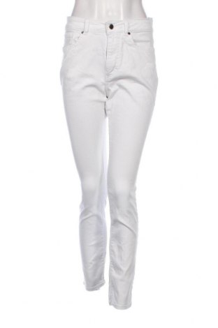 Damen Jeans Adagio, Größe M, Farbe Weiß, Preis € 9,00
