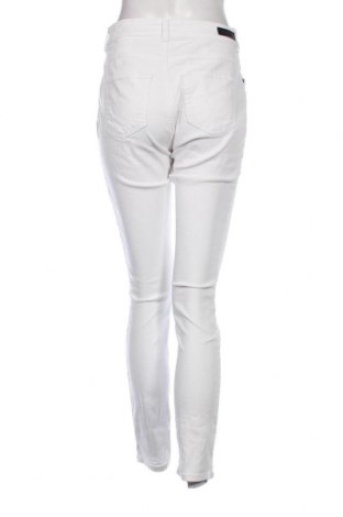 Damen Jeans Adagio, Größe M, Farbe Weiß, Preis 9,00 €