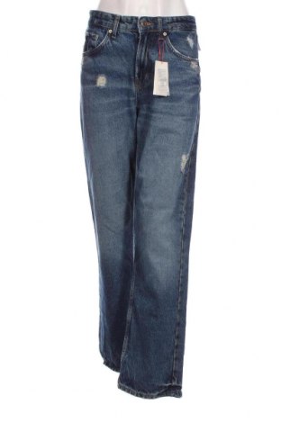 Dámske džínsy  BDG, Veľkosť S, Farba Modrá, Cena  16,78 €