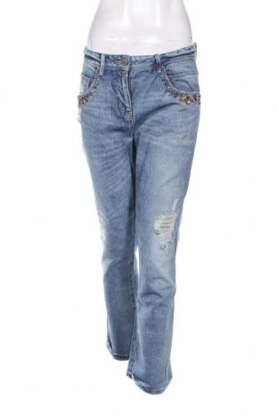 Damen Jeans Bershka, Größe M, Farbe Blau, Preis 6,67 €