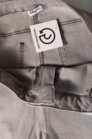 Damskie jeansy Buffalo, Rozmiar XL, Kolor Szary, Cena 49,58 zł