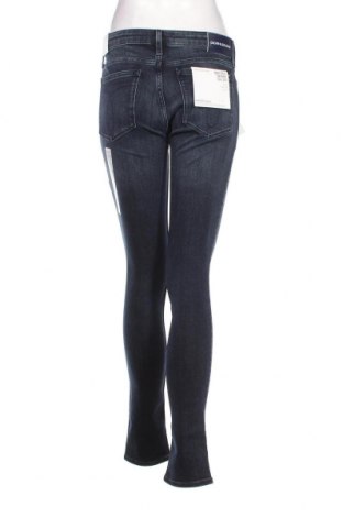 Дамски дънки Calvin Klein Jeans, Размер M, Цвят Син, Цена 156,00 лв.