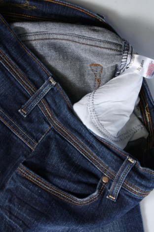 Damen Jeans Cherokee, Größe S, Farbe Blau, Preis 9,00 €