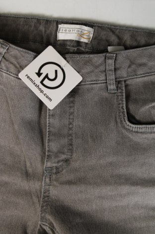 Damen Jeans Creation L, Größe M, Farbe Grau, Preis € 5,71