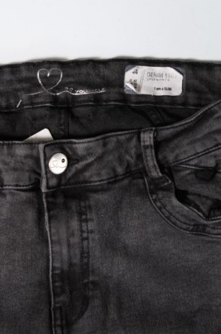 Blugi de femei Denim 1982, Mărime XL, Culoare Negru, Preț 33,28 Lei