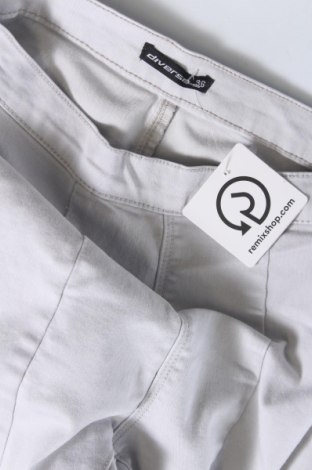 Damen Jeans Diverse, Größe S, Farbe Grau, Preis 6,71 €