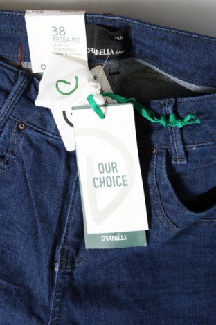 Damen Jeans Dranella, Größe M, Farbe Blau, Preis 10,55 €