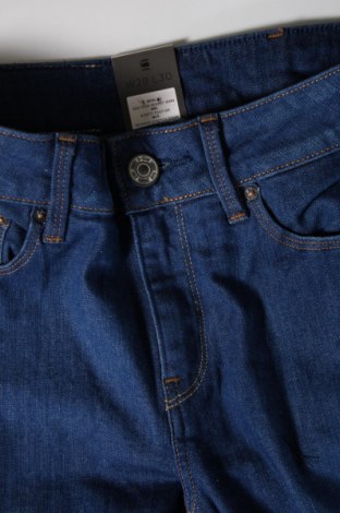 Damskie jeansy G-Star Raw, Rozmiar M, Kolor Niebieski, Cena 131,67 zł