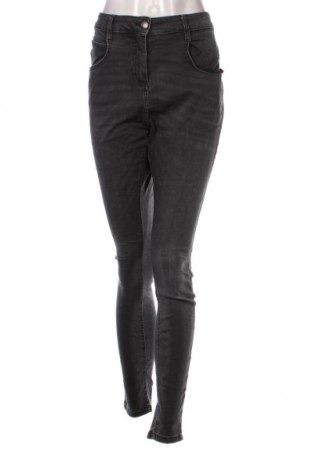 Γυναικείο Τζίν Gina, Μέγεθος XL, Χρώμα Γκρί, Τιμή 6,28 €