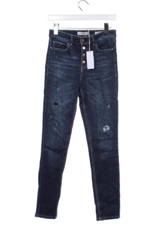Damen Jeans Guess, Größe M, Farbe Blau, Preis 88,66 €