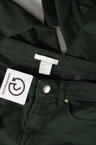 Дамски дънки H&M, Размер XS, Цвят Зелен, Цена 13,05 лв.