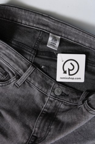 Damen Jeans H&M, Größe M, Farbe Grau, Preis € 6,05
