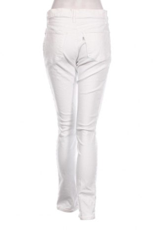 Γυναικείο Τζίν Levi's, Μέγεθος M, Χρώμα Λευκό, Τιμή 39,90 €