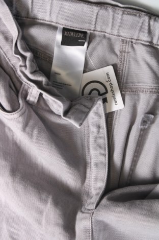 Damen Jeans Madeleine, Größe L, Farbe Grau, Preis € 26,98