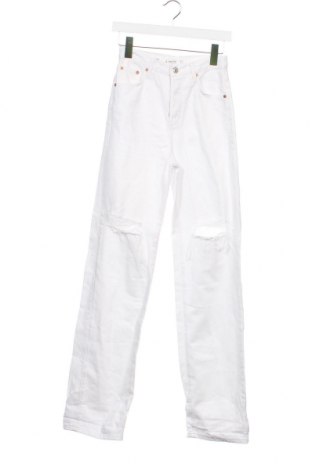 Damen Jeans Mango, Größe XS, Farbe Weiß, Preis 10,20 €