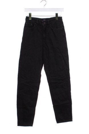 Dámske džínsy  NLY, Veľkosť XS, Farba Čierna, Cena  4,65 €