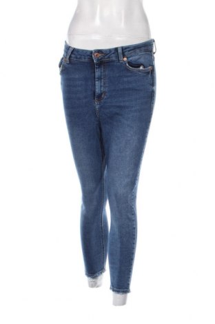 Damskie jeansy New Look, Rozmiar M, Kolor Niebieski, Cena 18,55 zł