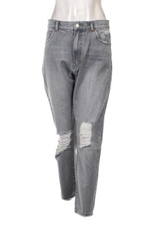 Damen Jeans Nora, Größe M, Farbe Grau, Preis 9,18 €
