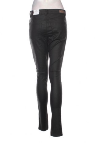 Dámske džínsy  ONLY Carmakoma, Veľkosť XL, Farba Čierna, Cena  39,69 €