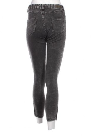 Damen Jeans Opus, Größe S, Farbe Grau, Preis 9,92 €