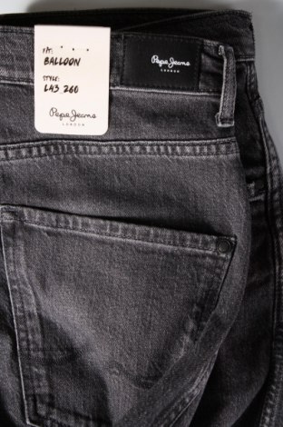 Blugi de femei Pepe Jeans, Mărime L, Culoare Gri, Preț 254,61 Lei