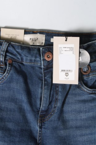 Дамски дънки Pulz Jeans, Размер M, Цвят Син, Цена 27,90 лв.