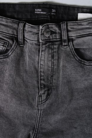 Damen Jeans Sinsay, Größe S, Farbe Grau, Preis 5,49 €