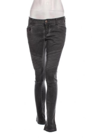 Damen Jeans Timezone, Größe S, Farbe Grau, Preis 5,85 €