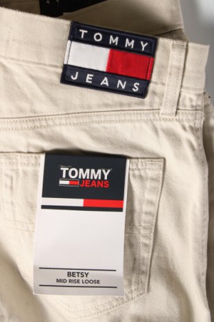 Damskie jeansy Tommy Jeans, Rozmiar M, Kolor Beżowy, Cena 179,44 zł