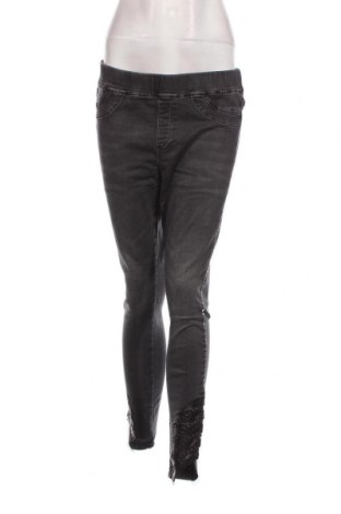 Damen Jeans Tredy, Größe L, Farbe Grau, Preis 5,05 €