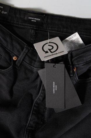 Damen Jeans Vero Moda, Größe XL, Farbe Schwarz, Preis 13,89 €