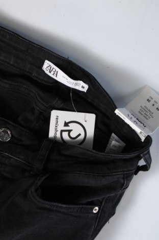 Γυναικείο Τζίν Zara, Μέγεθος M, Χρώμα Μαύρο, Τιμή 23,36 €