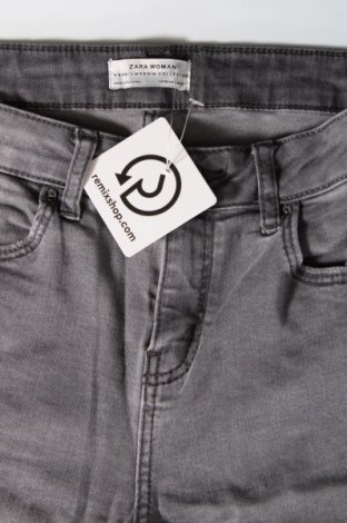 Damen Jeans Zara, Größe M, Farbe Grau, Preis 3,76 €