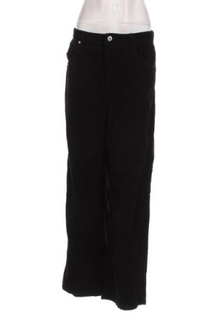 Pantaloni de velvet de femei Bershka, Mărime M, Culoare Negru, Preț 16,22 Lei