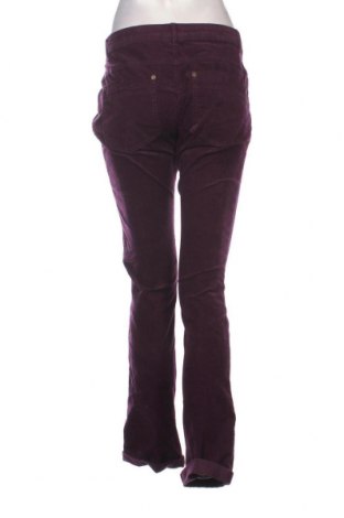 Дамски джинси Gina, Размер M, Цвят Лилав, Цена 6,67 лв.