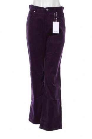 Γυναικείο κοτλέ παντελόνι Monki, Μέγεθος M, Χρώμα Βιολετί, Τιμή 12,99 €