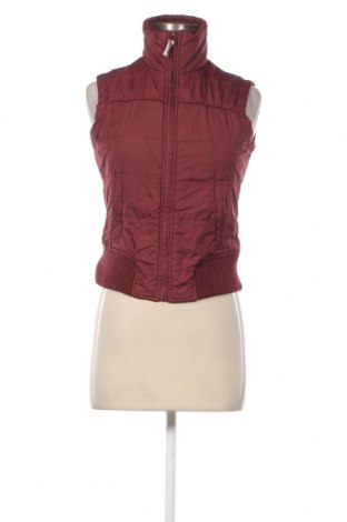 Damenweste Stradivarius, Größe S, Farbe Rot, Preis € 29,92