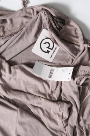 Γυναικεία σαλοπέτα Urban Outfitters, Μέγεθος L, Χρώμα Γκρί, Τιμή 63,92 €