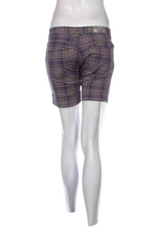 Дамски къс панталон, Размер S, Цвят Многоцветен, Цена 18,00 лв.