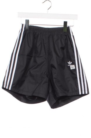 Γυναικείο κοντό παντελόνι Adidas, Μέγεθος XS, Χρώμα Μαύρο, Τιμή 24,61 €