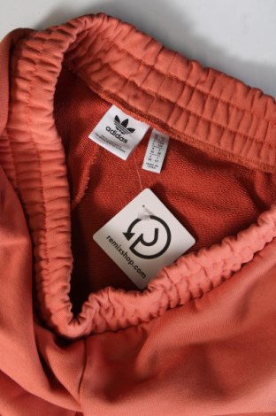 Дамски къс панталон Adidas Originals, Размер M, Цвят Оранжев, Цена 53,13 лв.
