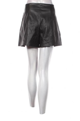 Γυναικείο κοντό παντελόνι Amisu, Μέγεθος L, Χρώμα Μαύρο, Τιμή 4,58 €