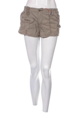 Damen Shorts BDG, Größe M, Farbe Grün, Preis € 7,94