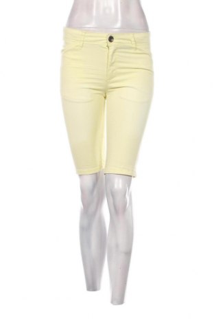 Γυναικείο κοντό παντελόνι Beckaro, Μέγεθος S, Χρώμα Κίτρινο, Τιμή 6,39 €