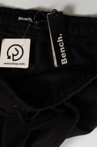 Pantaloni scurți de femei Bench, Mărime XL, Culoare Negru, Preț 126,65 Lei