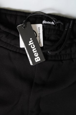 Damen Shorts Bench, Größe L, Farbe Grau, Preis 28,87 €